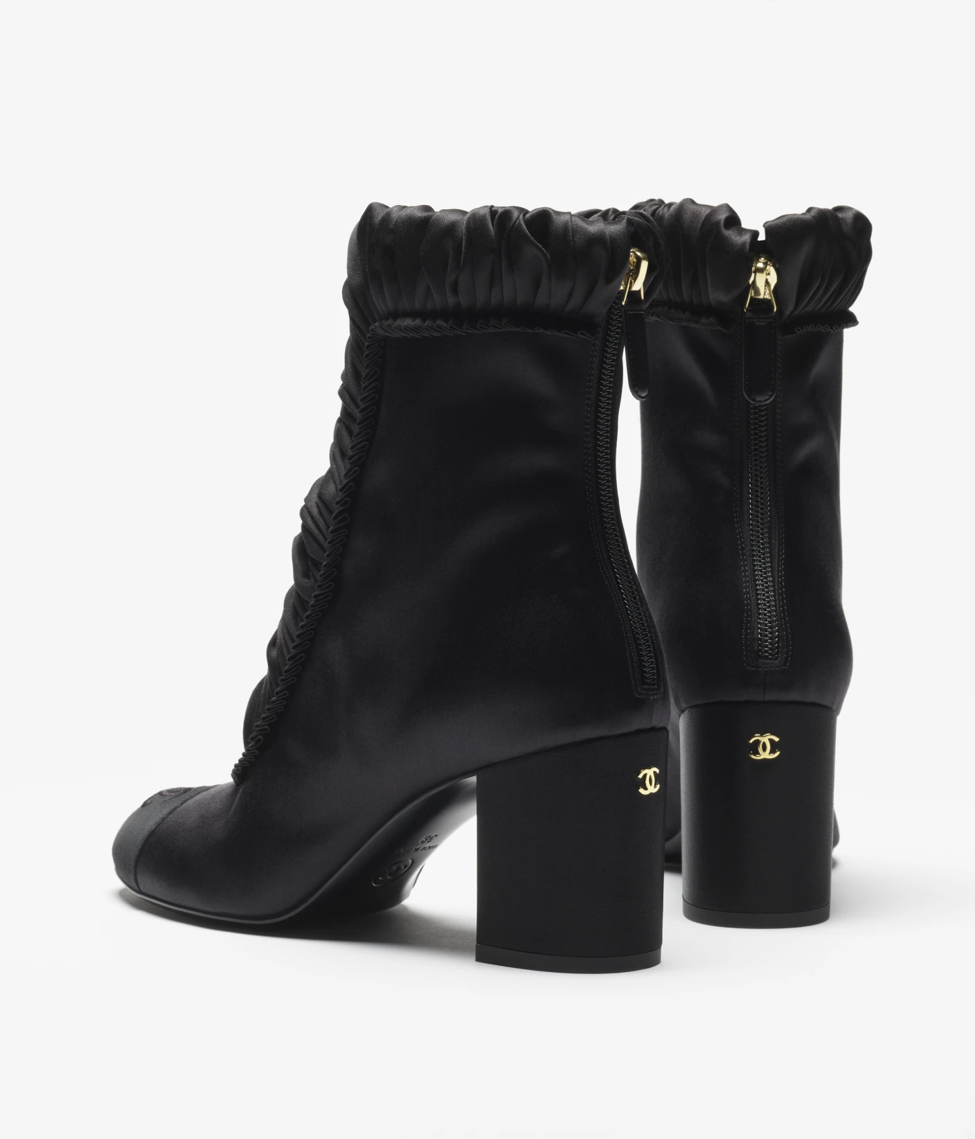 Chanel Fall-Winter 2025/26 Short Boots - Image 3